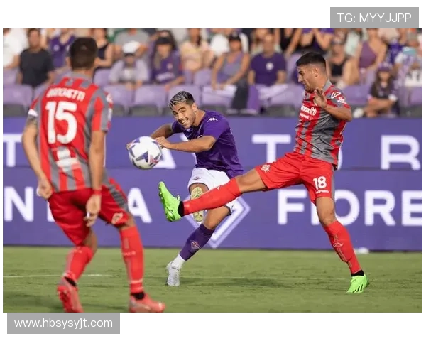 跟记菲尔克鲁格对阵紫百合首发